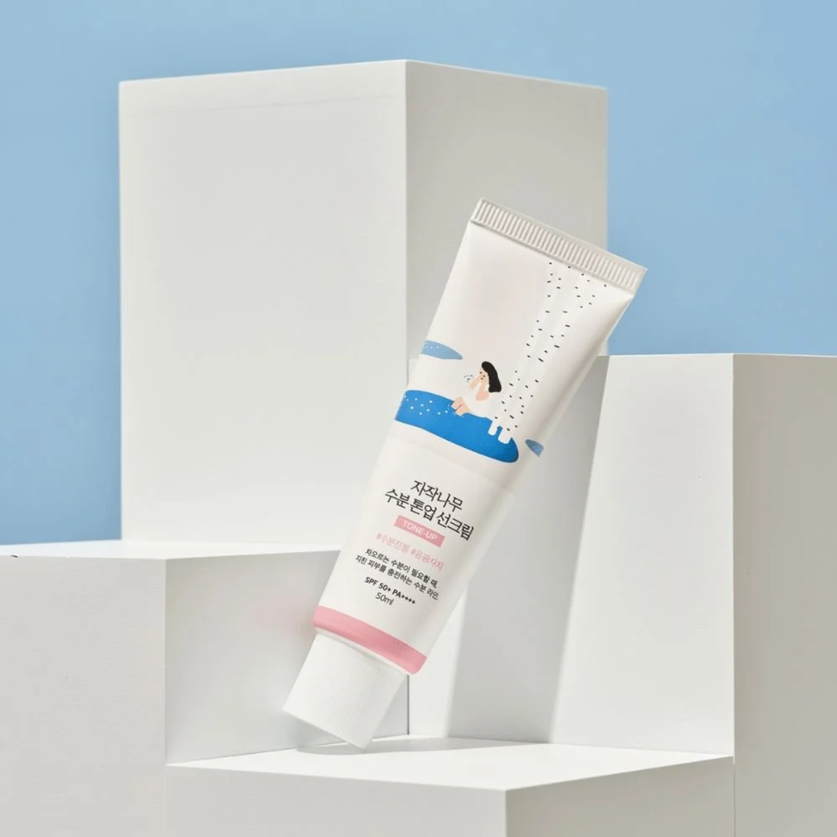 ROUND LAB Birch Moisture Tone-Up Sunscreen