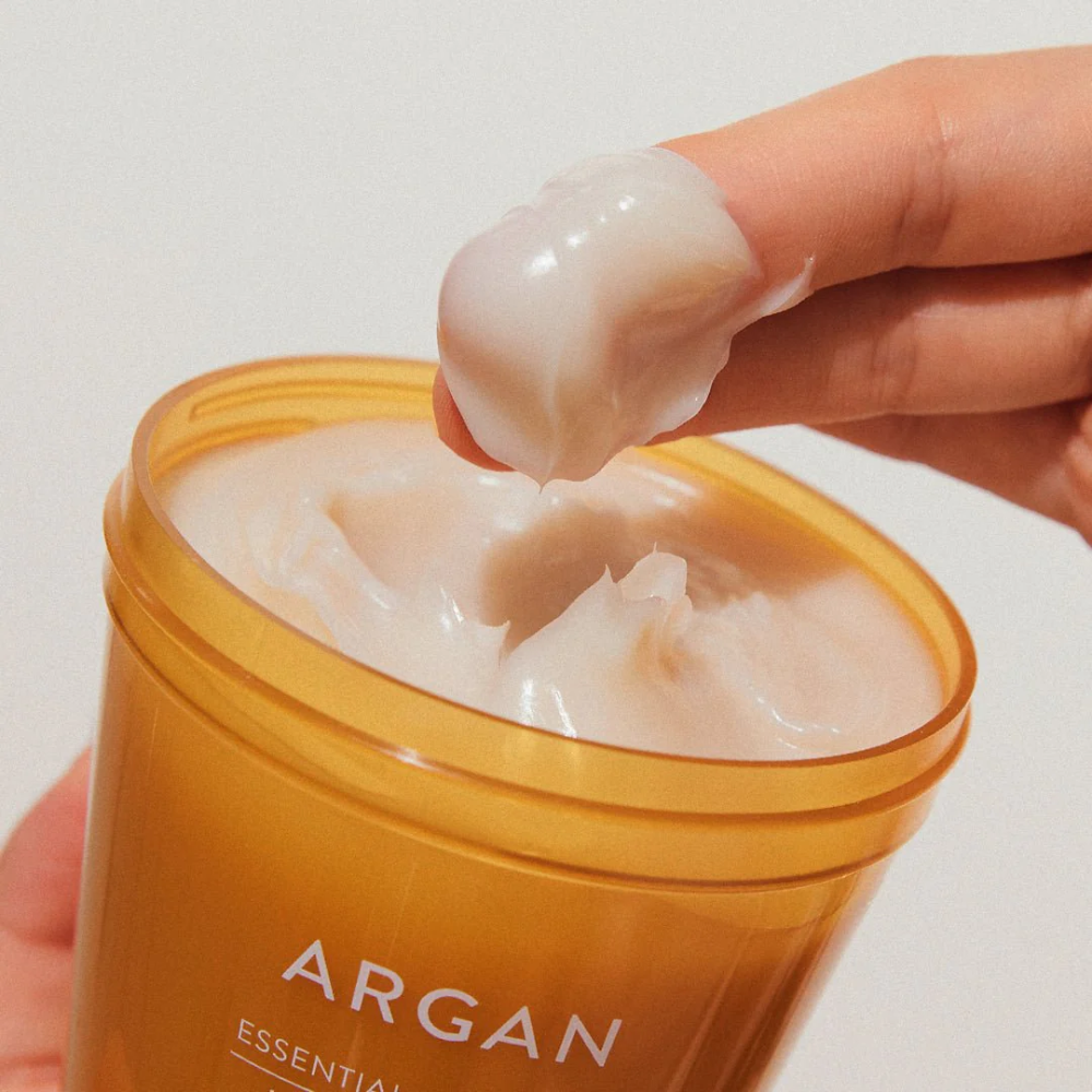 NATURE REPUBLIC Argan Essential Moisture Repairing Hair Mask
